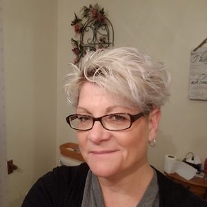 Meet your Posher, Keri